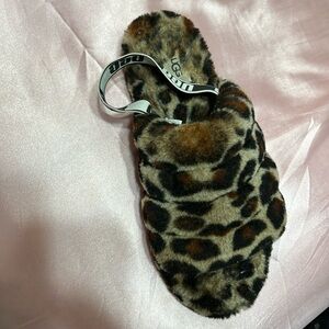 Ugg Cheetah Print🐆 🩷(Size 11)